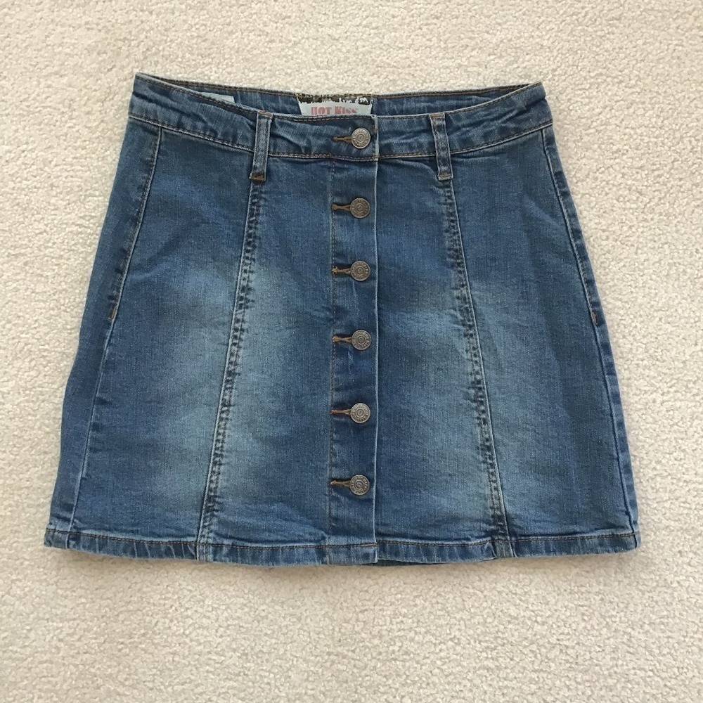 HOT KISS SKYLAR SKIRT BLUE DENIM SIZE SMALL